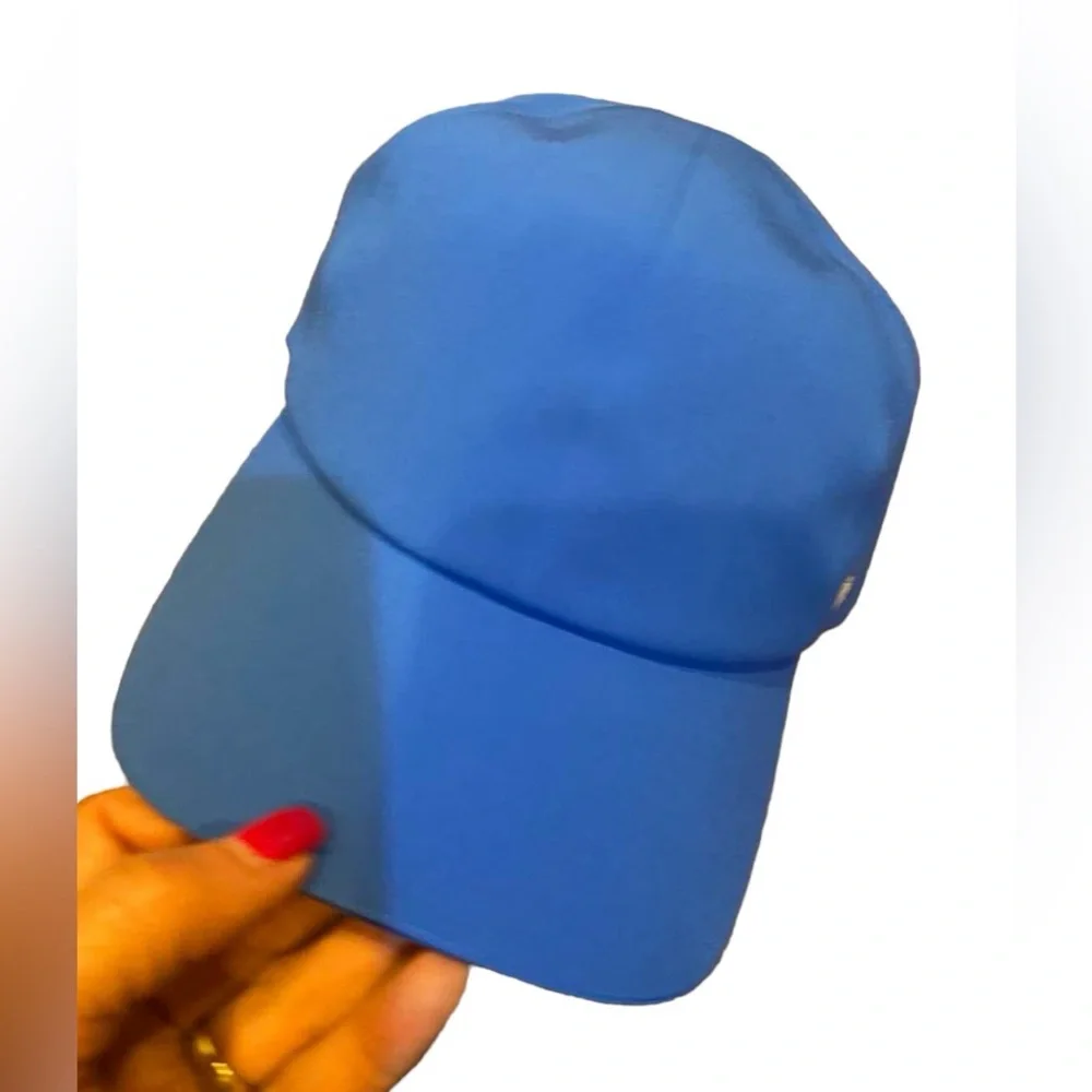NWT Lululemon fast and free run hat